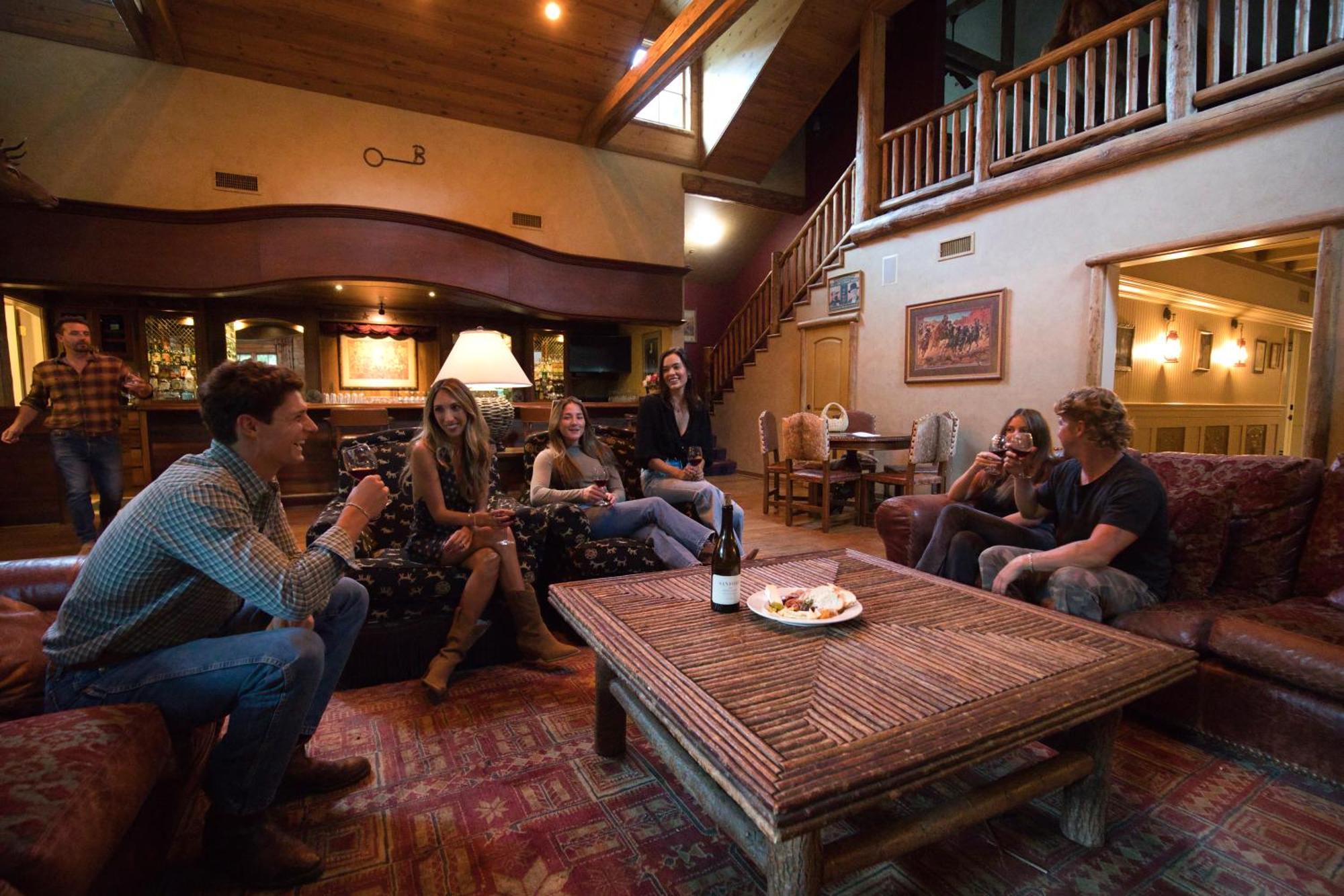 Circle Bar B Guest Ranch Hotel Capitan ภายนอก รูปภาพ