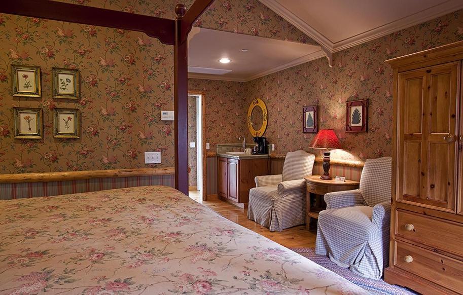 Circle Bar B Guest Ranch Hotel Capitan ห้อง รูปภาพ